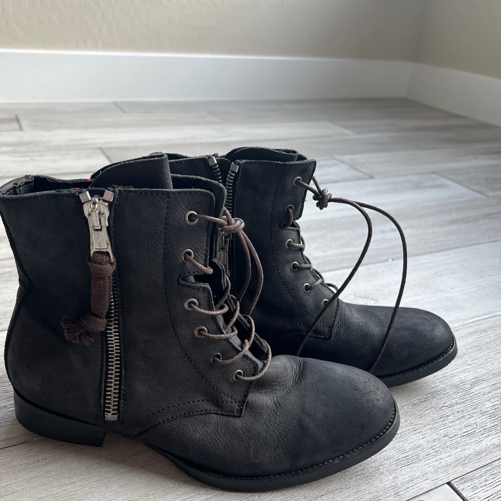 Man boots . All Saints. Size 10